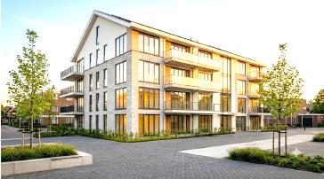 Overleg met bouwtekeningen op de bouwplaats bij een appartementencomplex